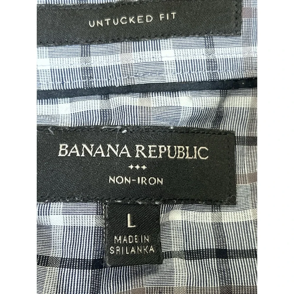 Banana Republic Untucked Fit Men's Plaid Shirt Large Gray Black Plaid